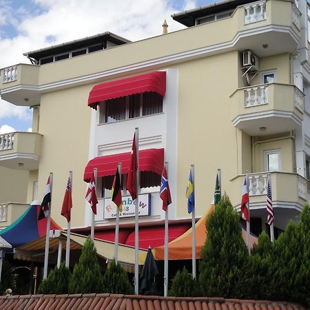Rainbow 48 Apart Hotel Истанбул Стая снимка